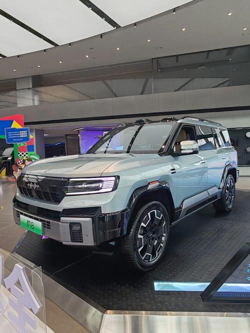 深圳南山区讯羽翔企业管理咨询比亚迪方程豹硬派越野的爆款，英菲尼迪35周年与你共成长